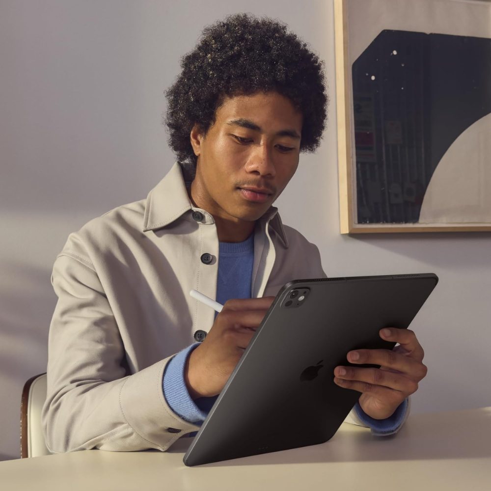iPad Pro 13" (M4, 2024) 2TB - Space Gray (Wi-Fi) - Image 4